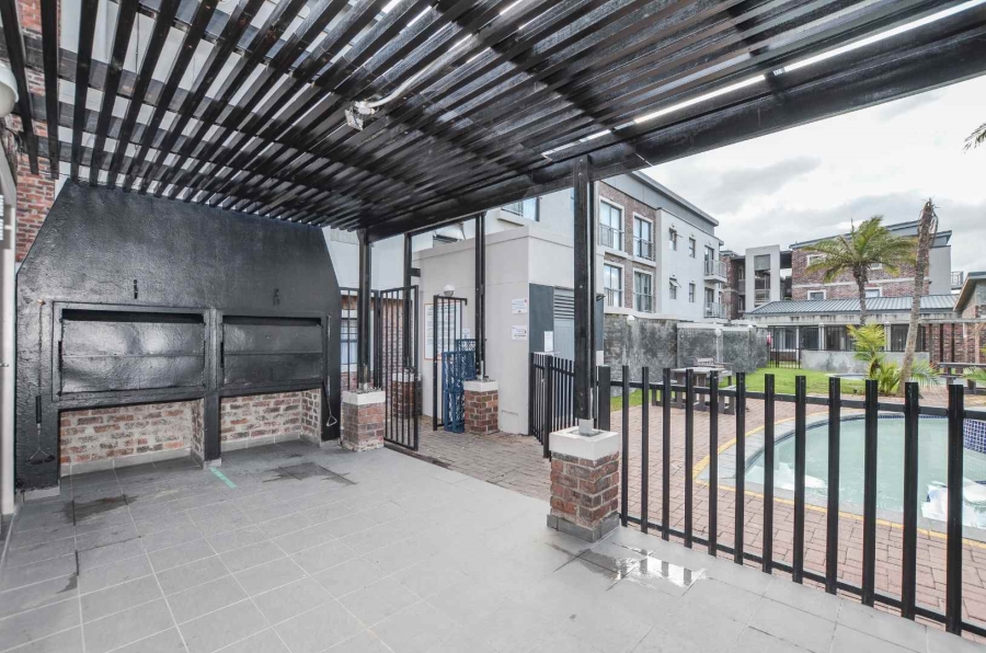 2 Bedroom Property for Sale in Brooklyn Western Cape
